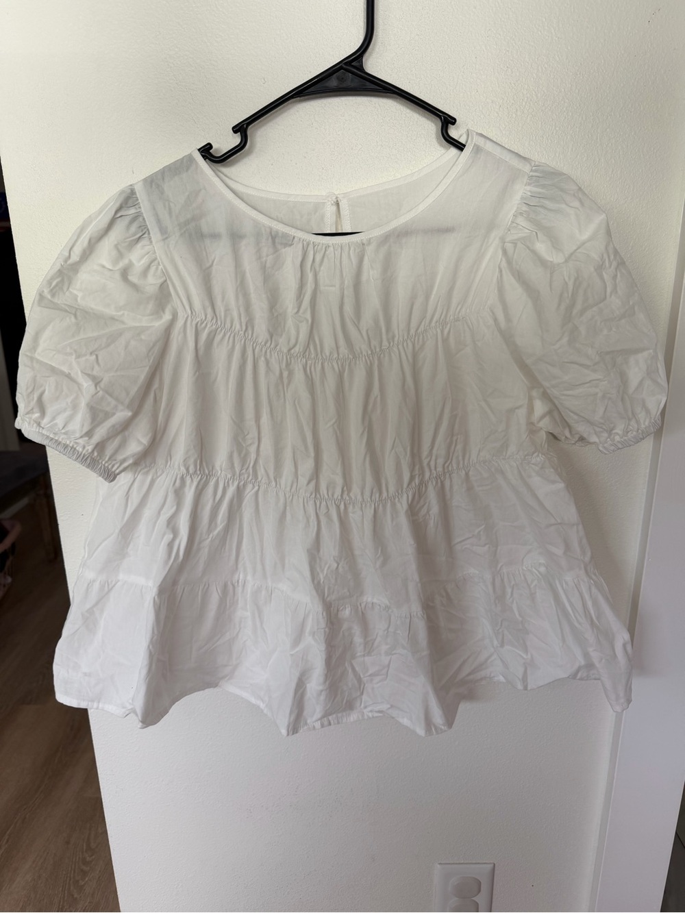 Amazon White Puff-Sleeve Tiered Tunic Top